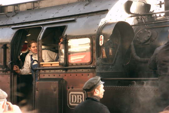 Nikolauszug 2005 warte in Dlken